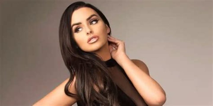 Abigail Ratchford Net Worth