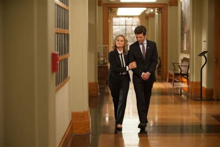 Amy Poehler Dated This Actor In Real Life