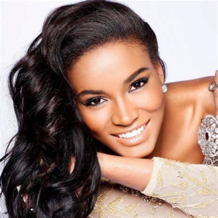Ayana Fite (Reality Star) - Age, Birthday, Bio, Facts, Family, Net Worth, Height & More
