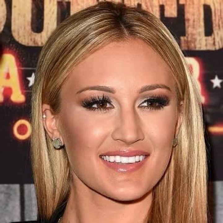 Brittany Kerr - Bio, Age, Height, Net Worth, Facts, Nationality |