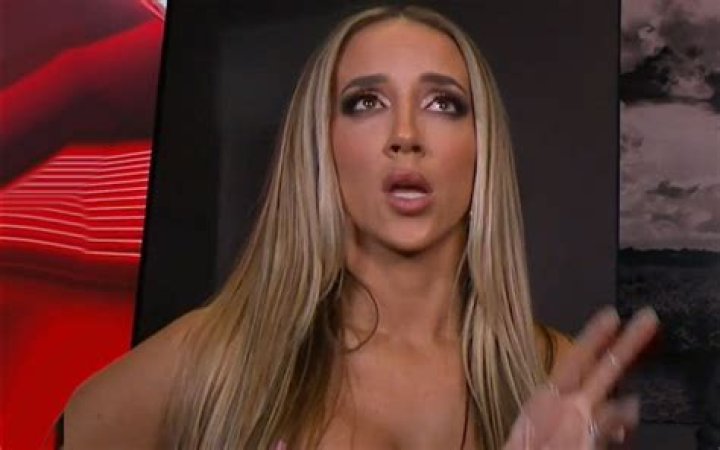 Chelsea Green Pulled From Match in Front of Hometown Fans |