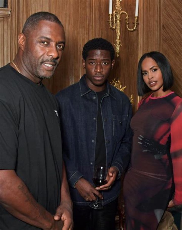 Damson Idris (TV Actor) - Age, Birthday, Bio, Facts, Family, Net Worth, Height & More ·