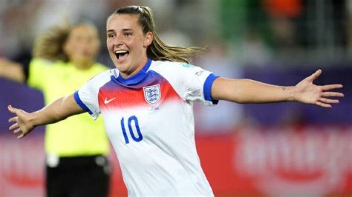 Ella Toone |