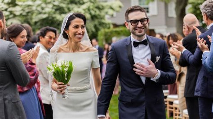 Huma Abedin- Net Worth, Husband, Marriage, Age, Height, Ethnicity