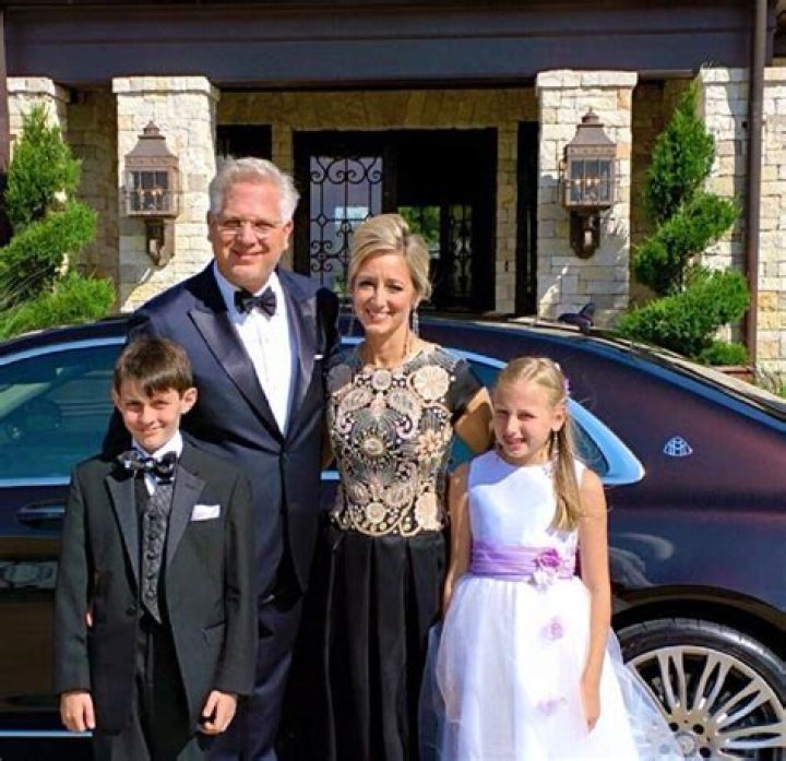 Is Charles Oliveira Christian | Religion, Ethnicity And Family