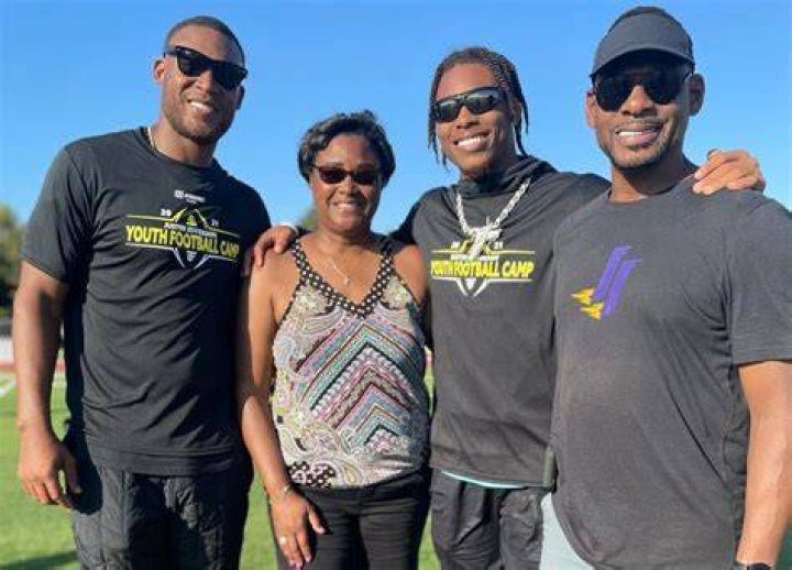 Justin Jefferson Parents John And Elaine Jefferson Are His Biggest |