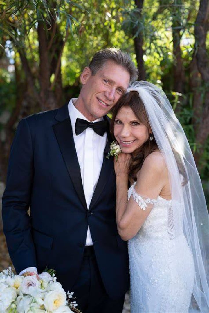Rebecca Budig's Marriage To Bob Guiney Bombed But Now She Found True Love |