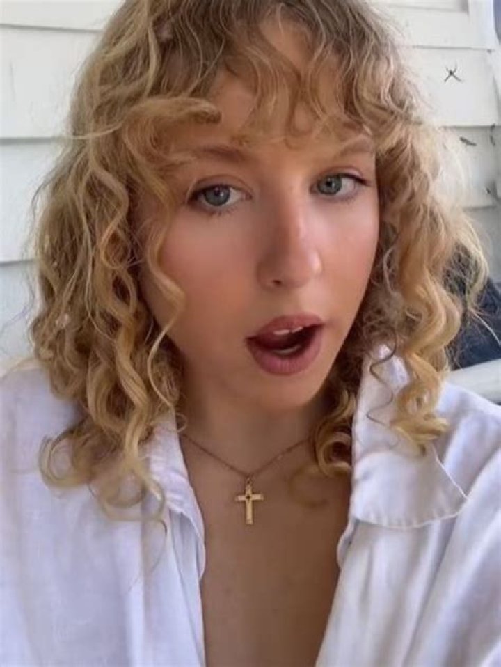 Sarah Russi's OnlyFans Leak And Its Consequences