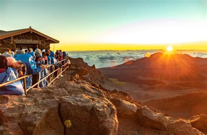 Sunrise view? Reservation please: Park to begin paid reservation system