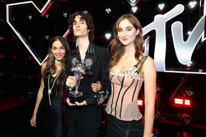 Trey Lance Age, Height, Bio, Parents, Net Worth, Girlfriend