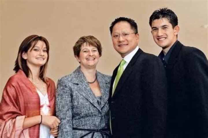 What Happened To Her? Family And Net Worth ·