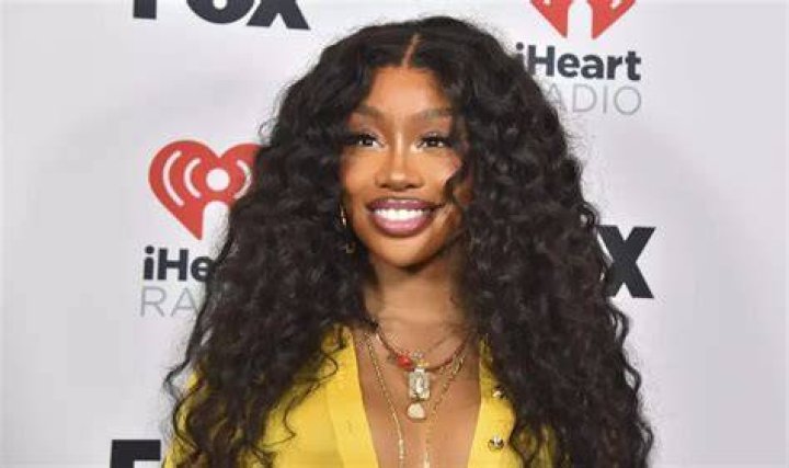 Who's SZA's Current Beau? Unveiling Her Romantic Journey
