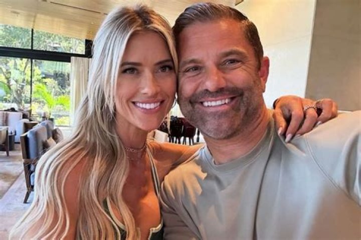 Who is Christina Elmore Dating Currently? Know the Detail of her Affairs and Relationships