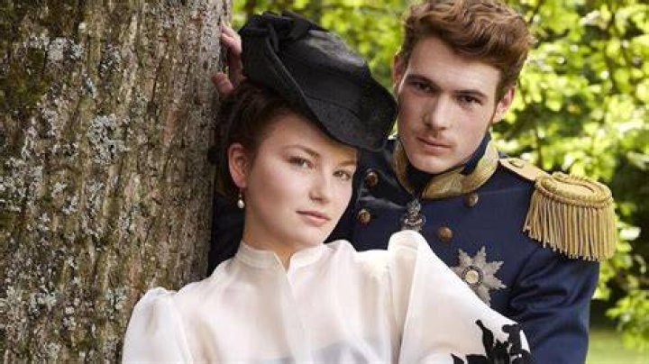 Who is Philip Froissant? Biography, Age, Net Worth, Girlfriend, Height