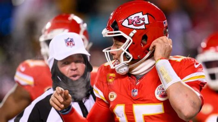 Why does Patrick Mahomes wear his helmet so high? Kansas City Chiefs quarterback adopts unusual on-f